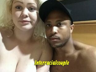 Interracial_couple_