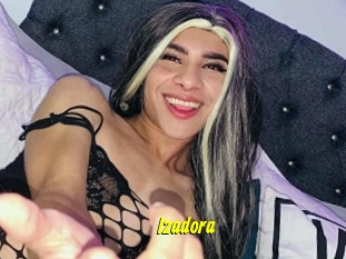 Izadora