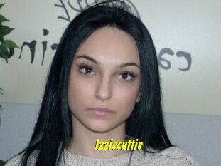 Izziecuttie
