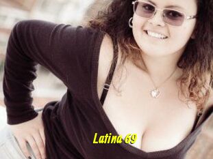 Latina_69