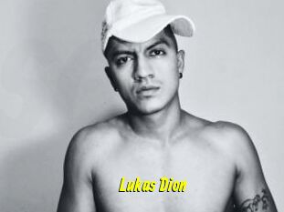 Lukas_Dion