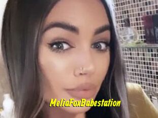 MeliaFoxBabestation