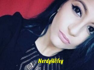 NerdyWifey