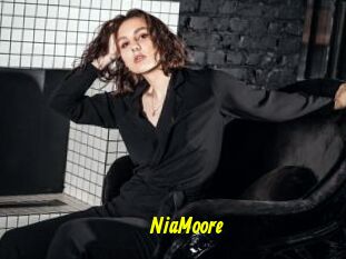 NiaMoore