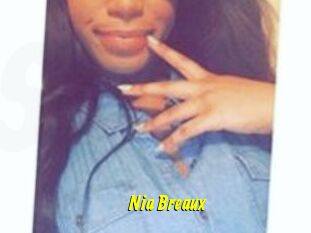 Nia_Breaux
