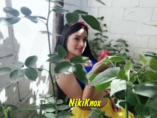 NikiKnox