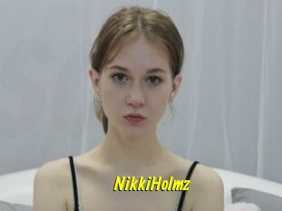 NikkiHolmz