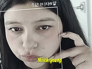 Niickiyoung