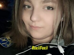 RoxiiFoxii
