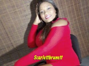 Scarlettbrunett