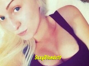 SexyBlonde_19