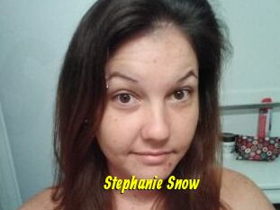 Stephanie_Snow