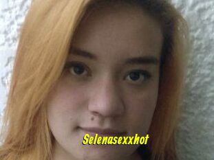 Selenasexxhot