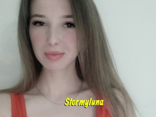 Stormyluna