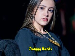 Twiggy_Banks