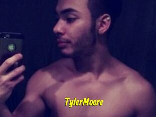 Tyler_Moore