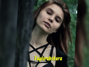 Taylorobskura