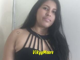 VikyyMoore